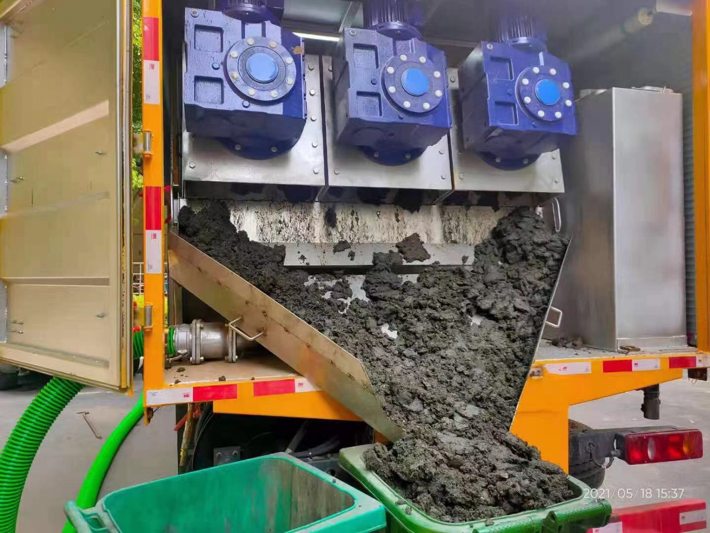 沙湖原种场化粪池清掏城市维护站-泥浆净化干湿分离处理