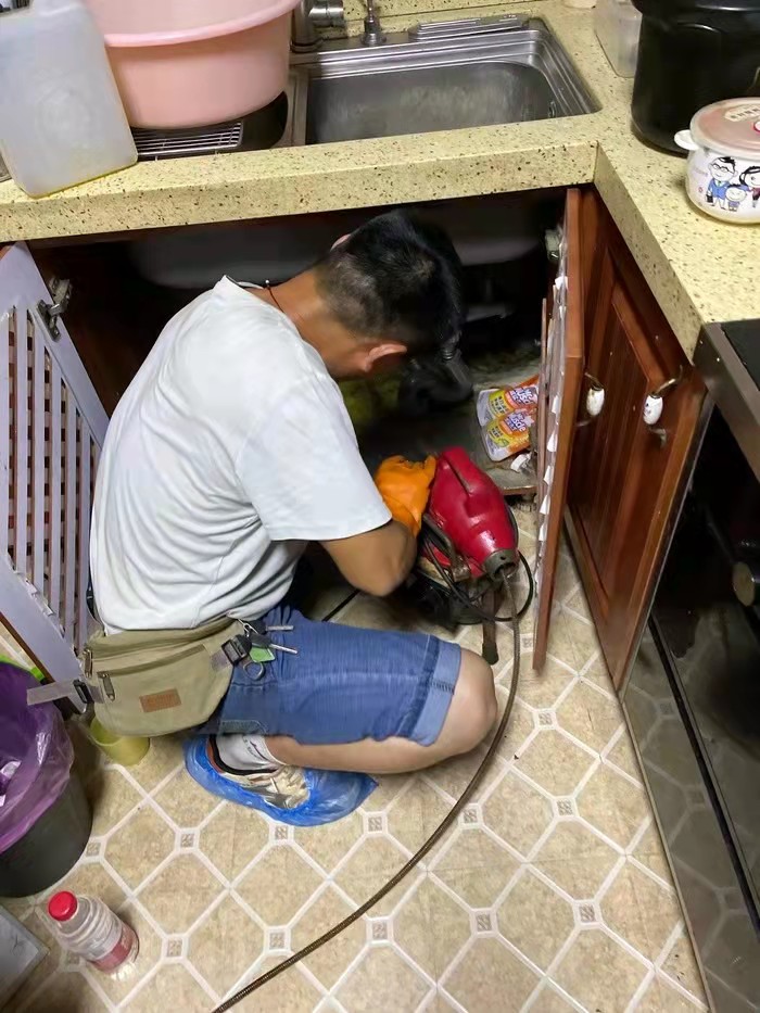 沙湖原种场通下水道